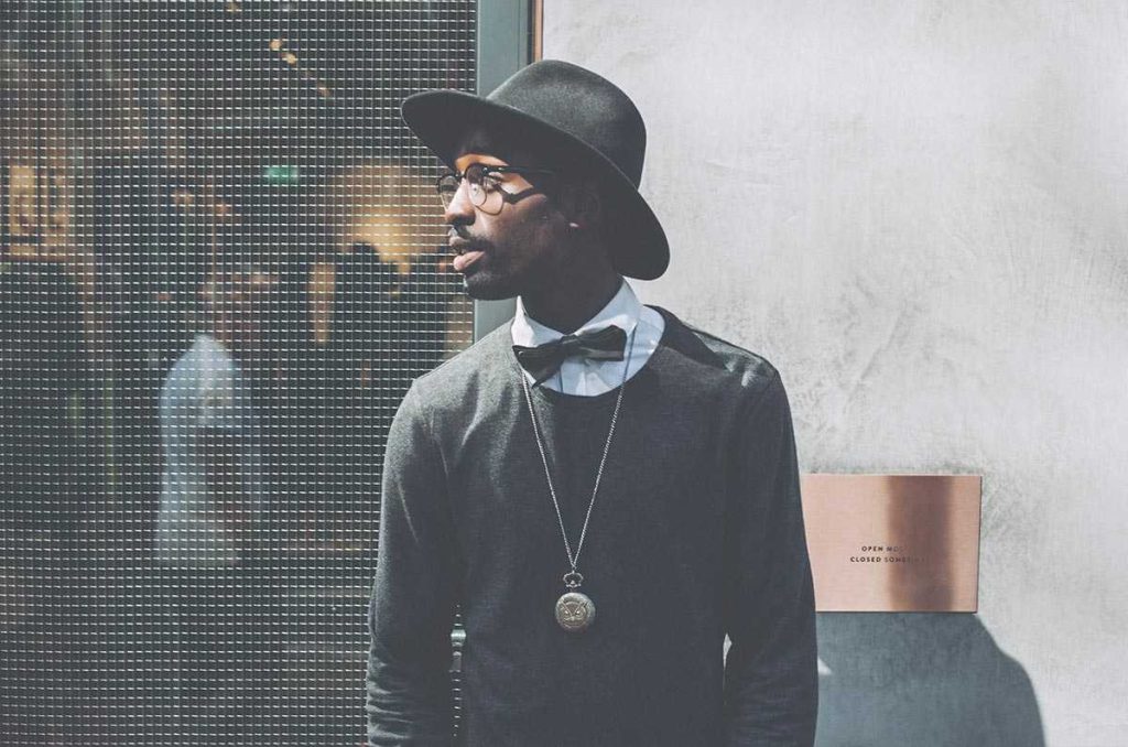 The Stories Behind those Iconic Photos